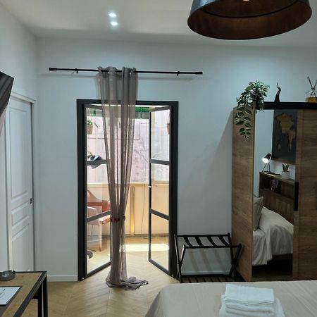 Gennarino Apartments - Panorama Suite With Balcony And Urban Loft Nápoles Exterior foto